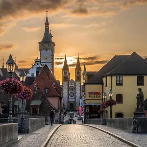  Apartment Alte Mainbruecke - Gratis Kaffee - Netflix - Balkon Germany