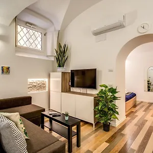 Fresh House Navona Roma